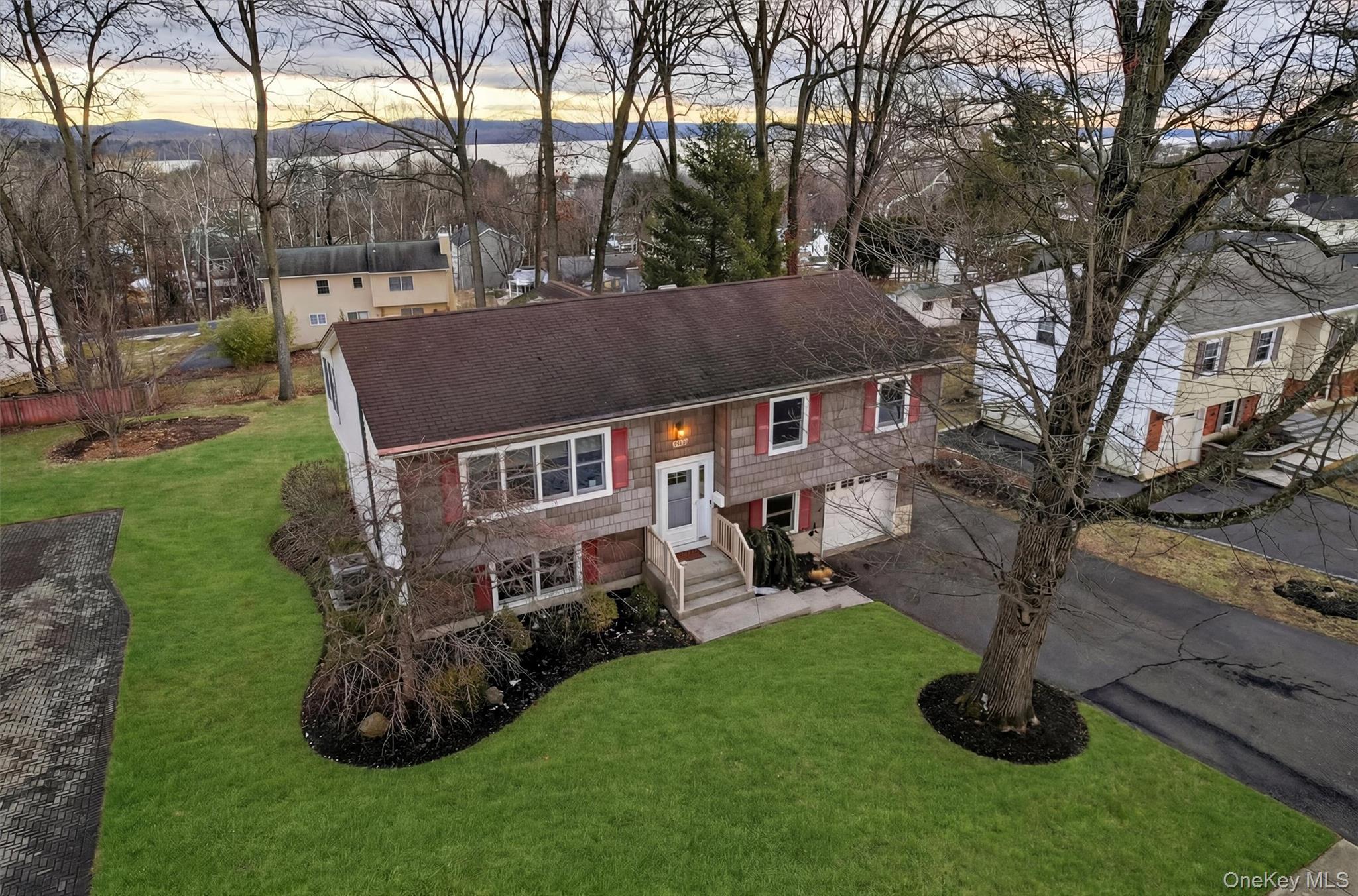 #3 photo, 122 Jay Street, Stony Point , NY 10980