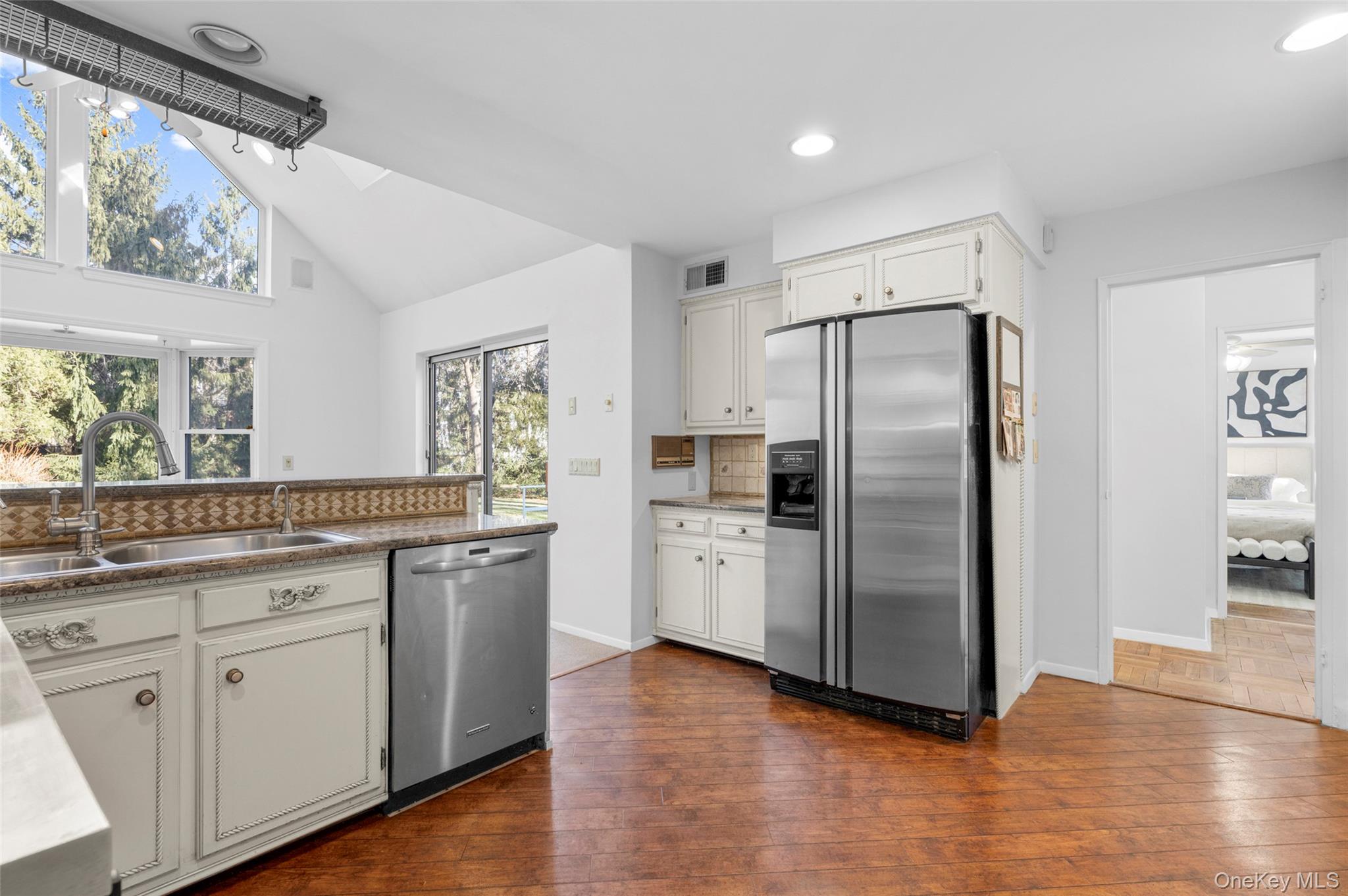 #18 photo, 226 Guion Drive, Mamaroneck , NY 10543