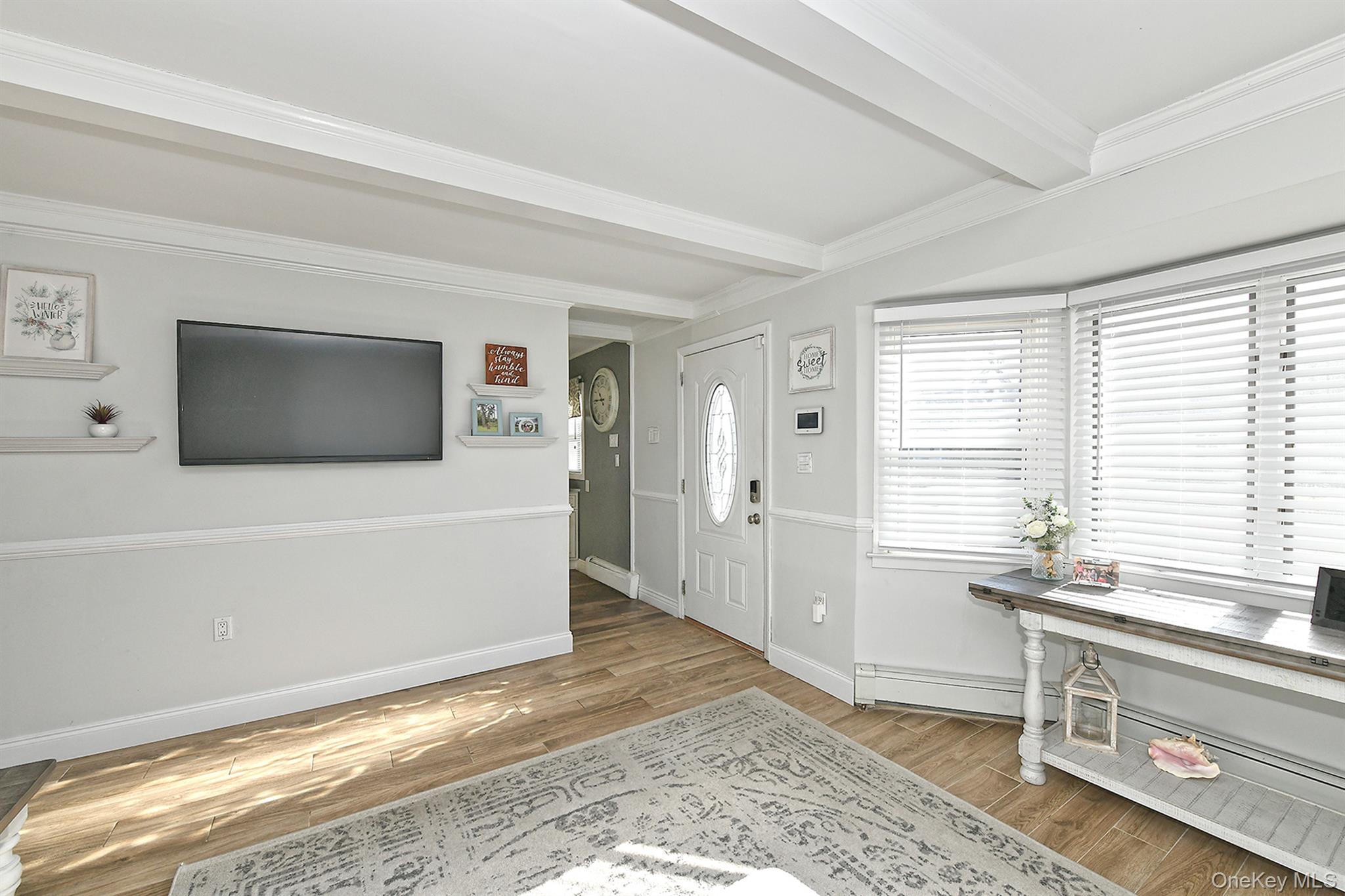 #8 photo, 53 Clay Lane, Levittown , NY 11756