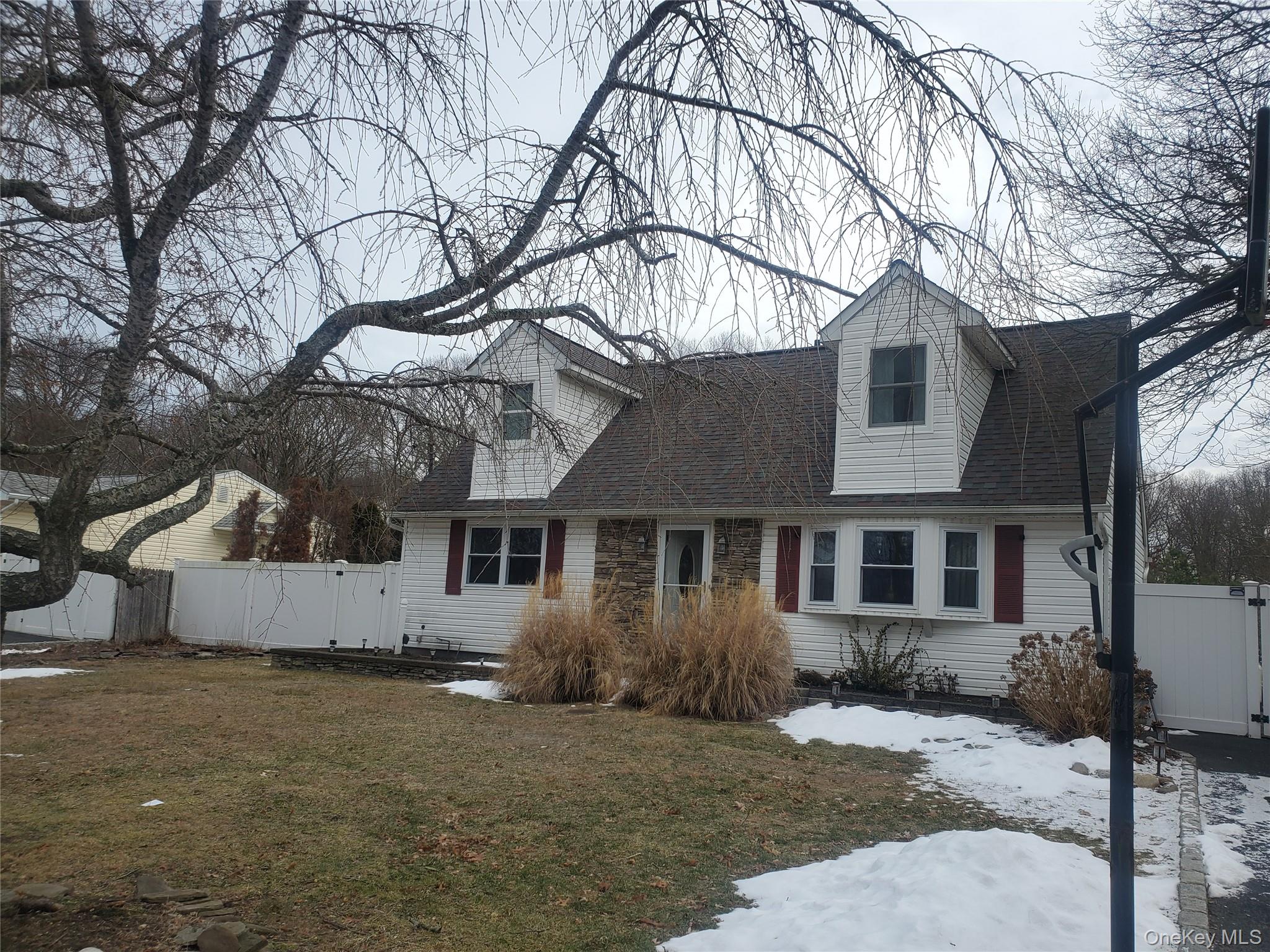 #1 photo, 117 N Coleman Road, Centereach , NY 11720