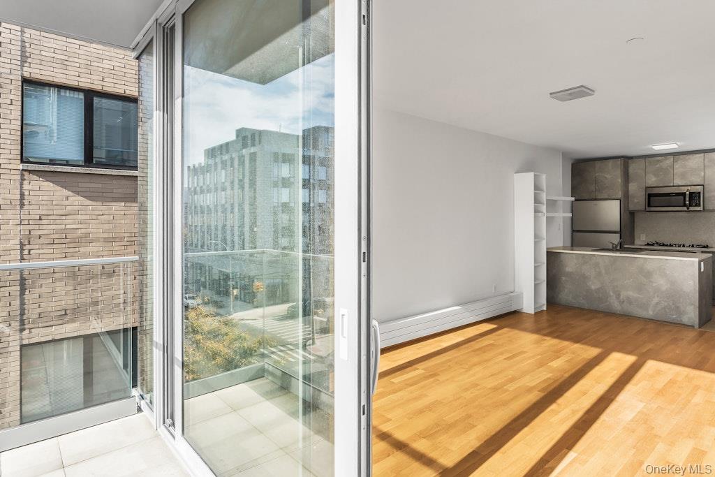 #11 photo, 2309 Broadway, Astoria , NY 11106