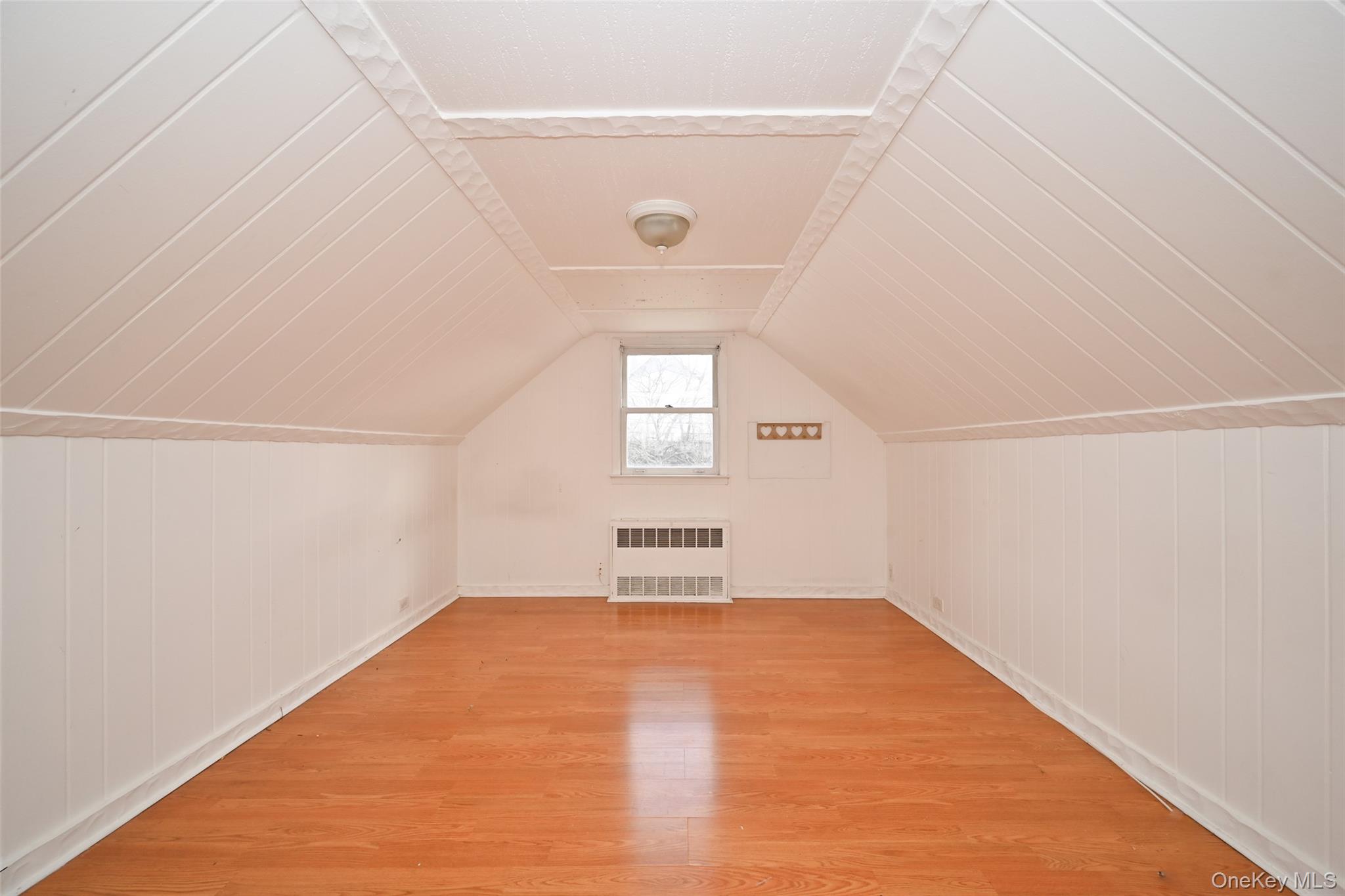 #13 photo, 14728 8th Avenue, Whitestone , NY 11357