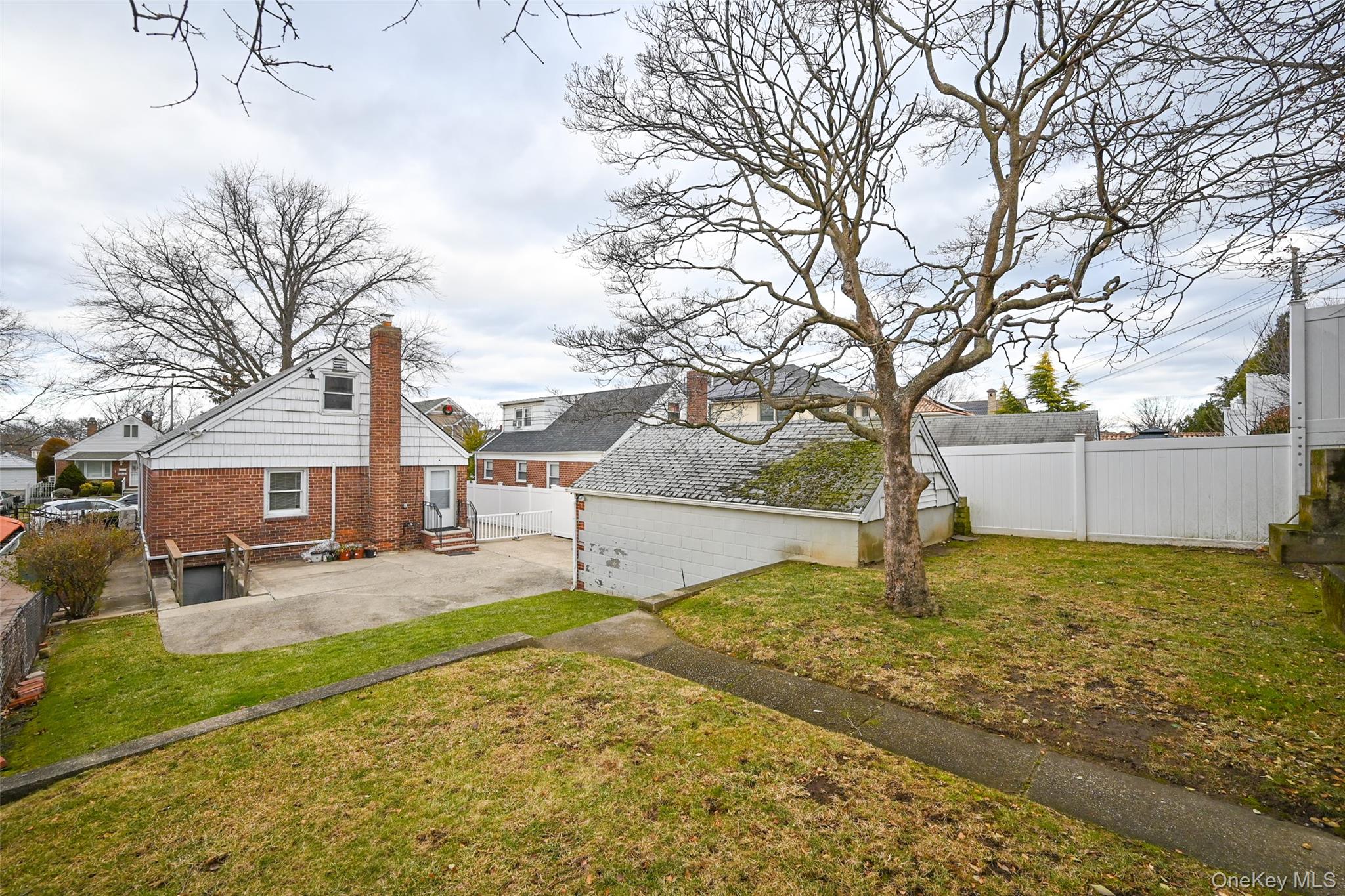 #17 photo, 14728 8th Avenue, Whitestone , NY 11357