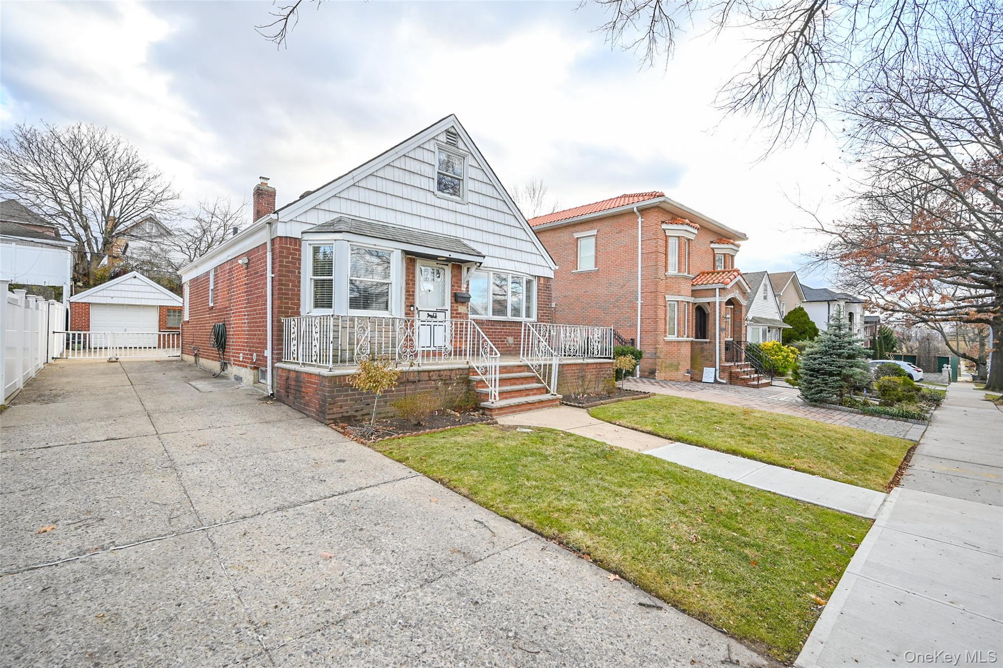 #2 photo, 14728 8th Avenue, Whitestone , NY 11357