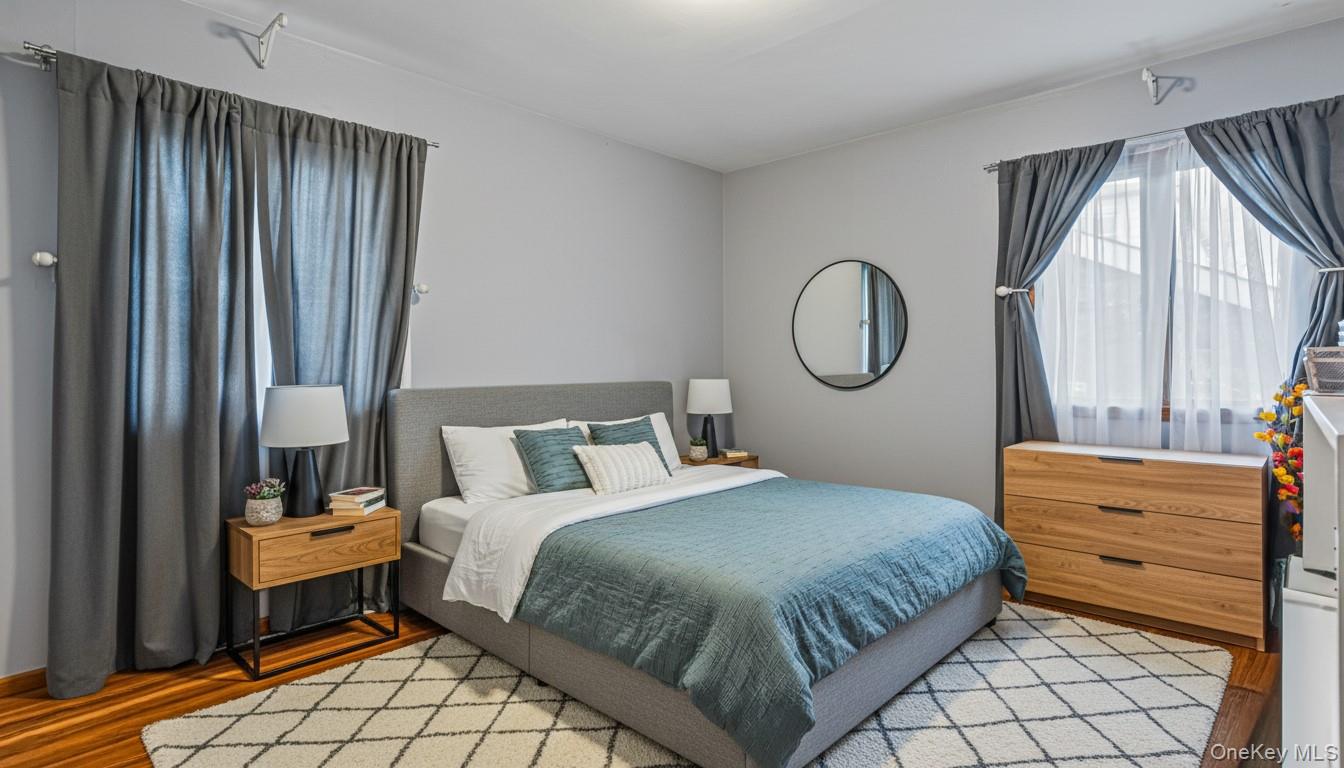 #12 photo, 135-15 63rd Avenue, Flushing , NY 11367