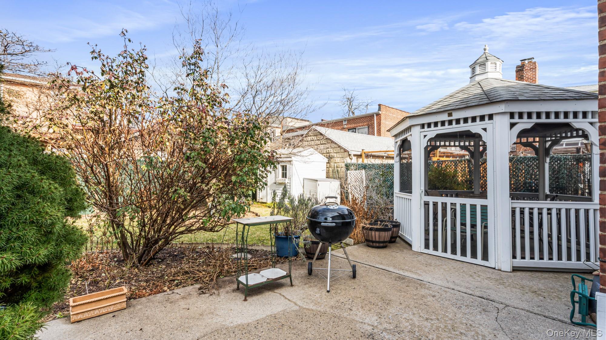 #17 photo, 135-15 63rd Avenue, Flushing , NY 11367