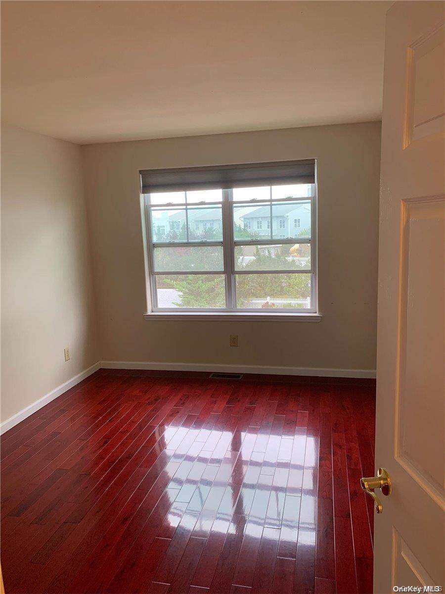 #3 photo, 134 Meridian Boulevard, Arverne , NY 11692