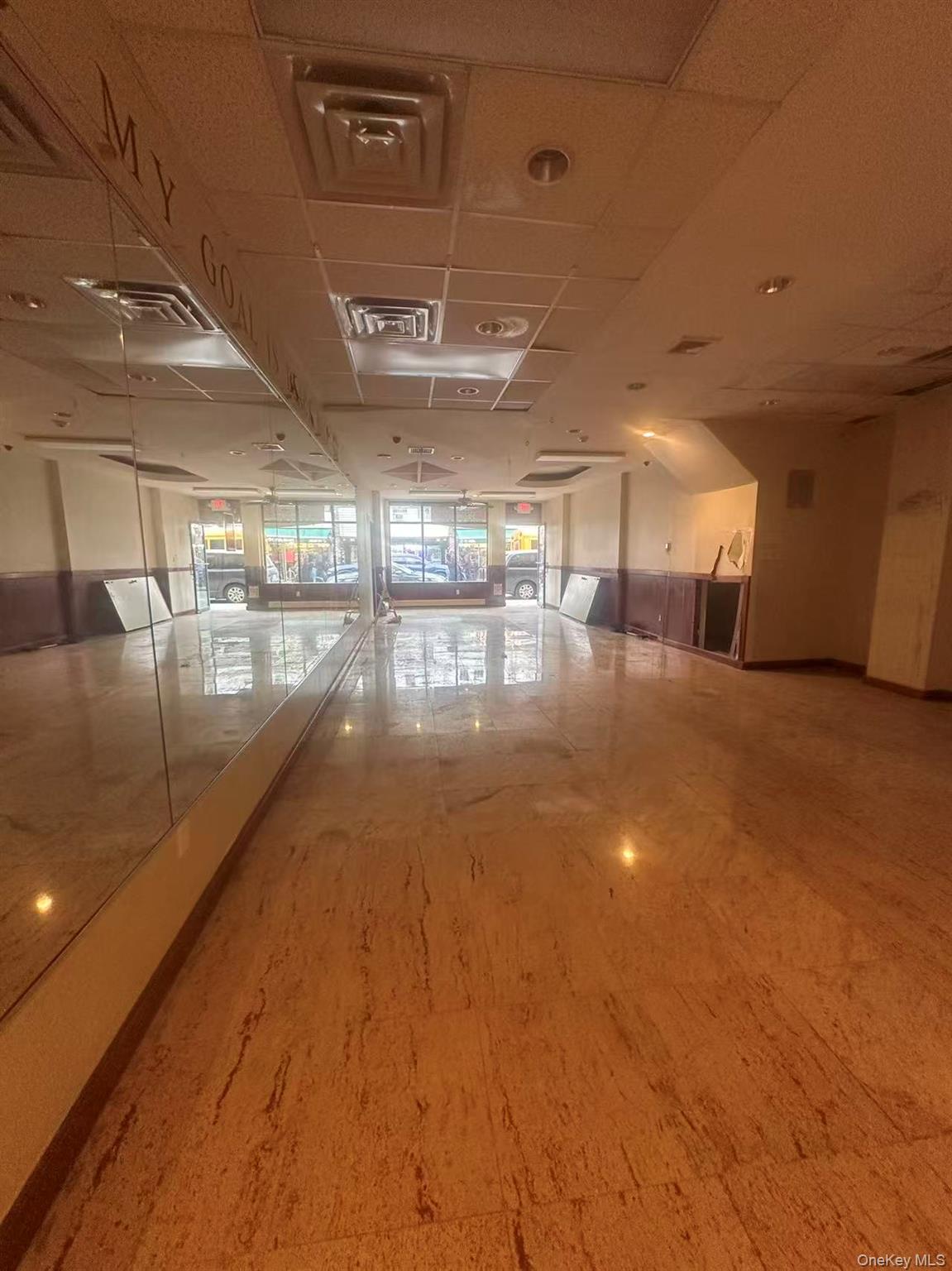 #3 photo, 3775 103rd Street, 皇后區 可樂娜 Corona , NY 11368