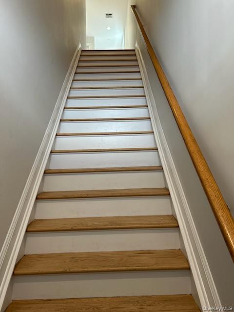 #11 photo, 131 E Main Street, Bay Shore , NY 11706