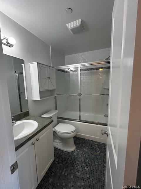 #7 photo, 131 E Main Street, Bay Shore , NY 11706