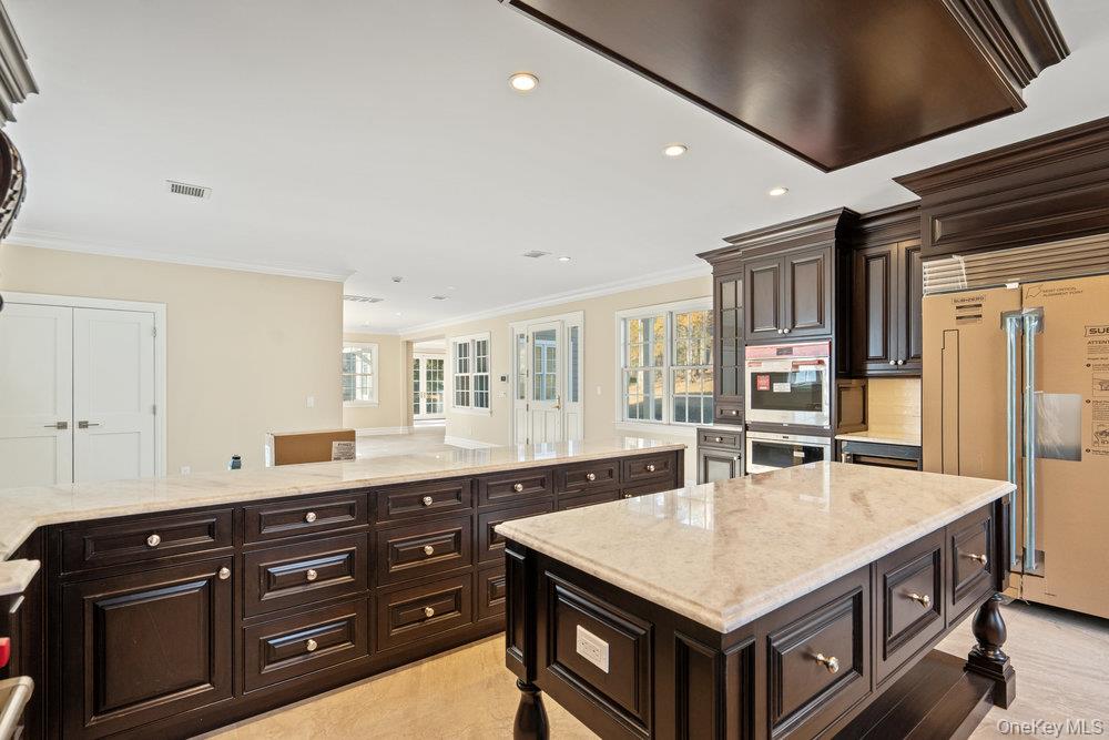 #7 photo, 89 Mill River Road, Upper Brookville , NY 11771