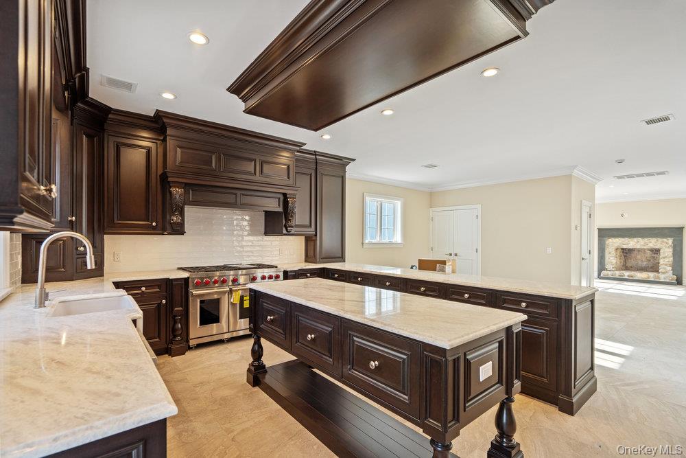 #8 photo, 89 Mill River Road, Upper Brookville , NY 11771