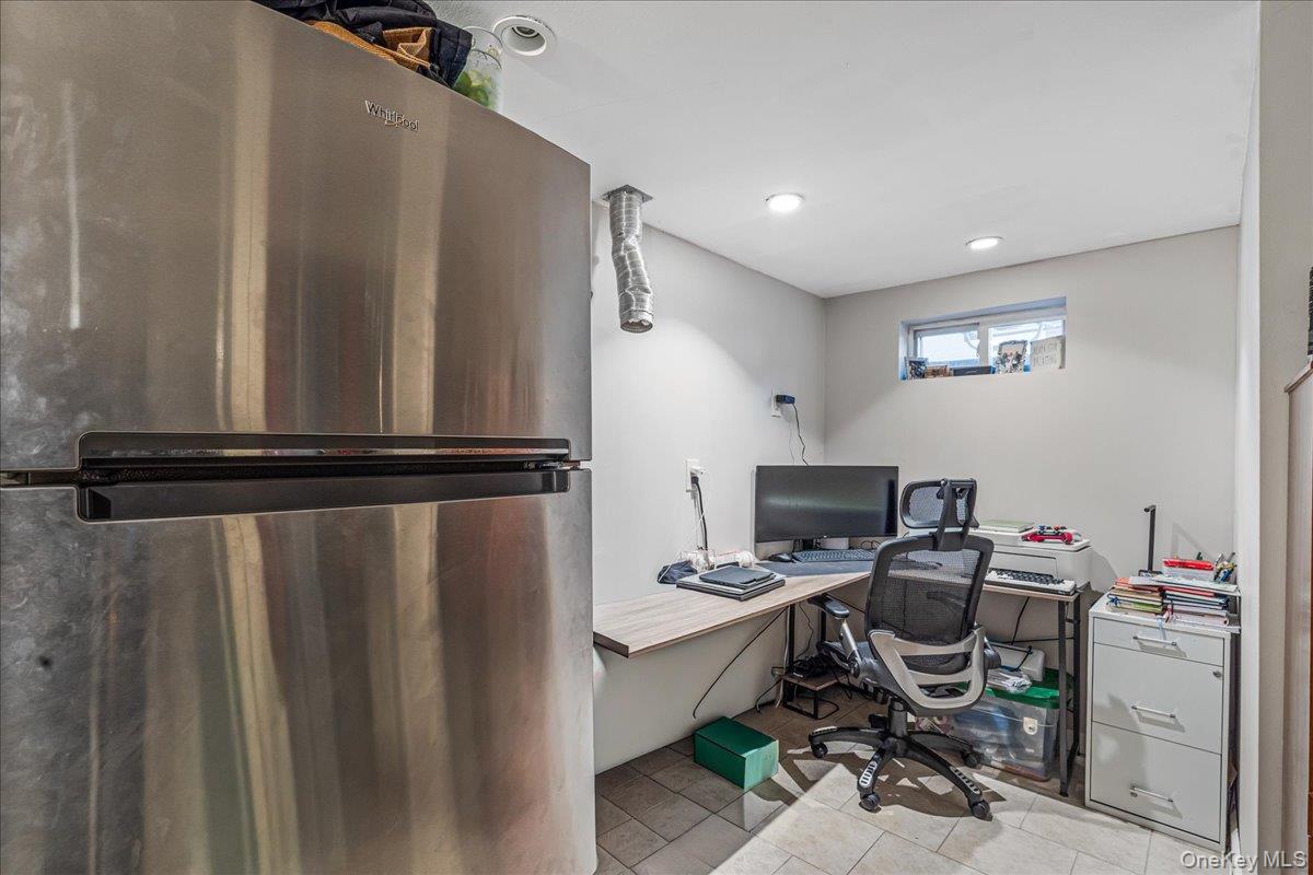 #19 photo, 145-65 9th Avenue, Whitestone , NY 11357