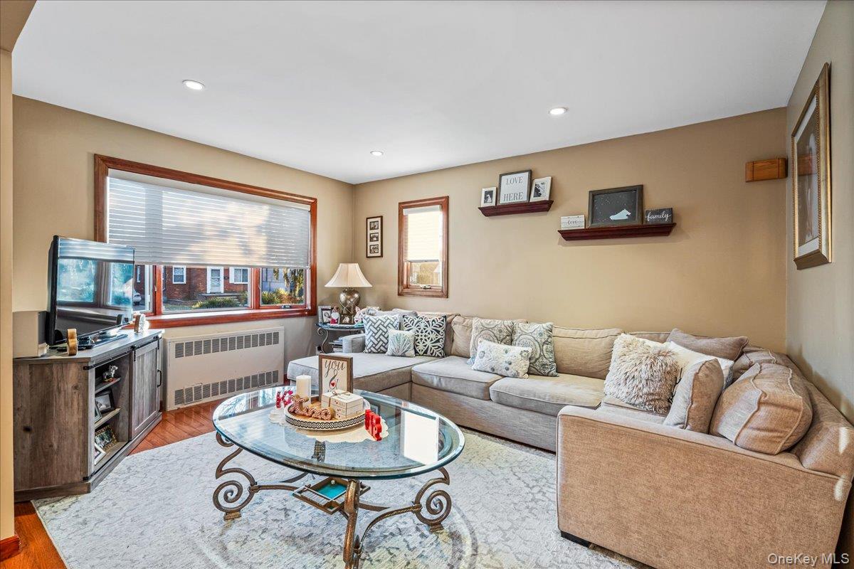 #2 photo, 145-65 9th Avenue, Whitestone , NY 11357