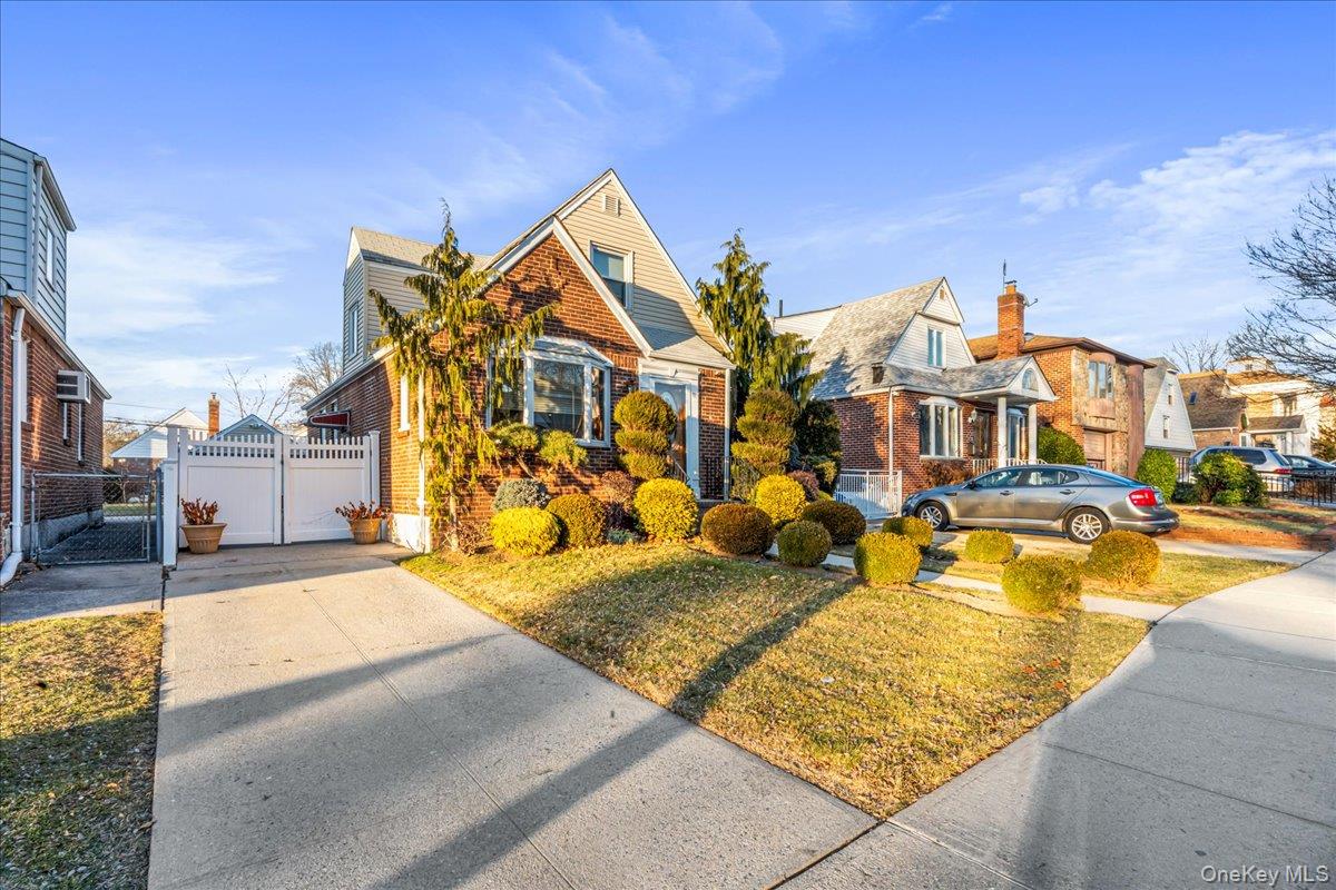 #20 photo, 145-65 9th Avenue, Whitestone , NY 11357