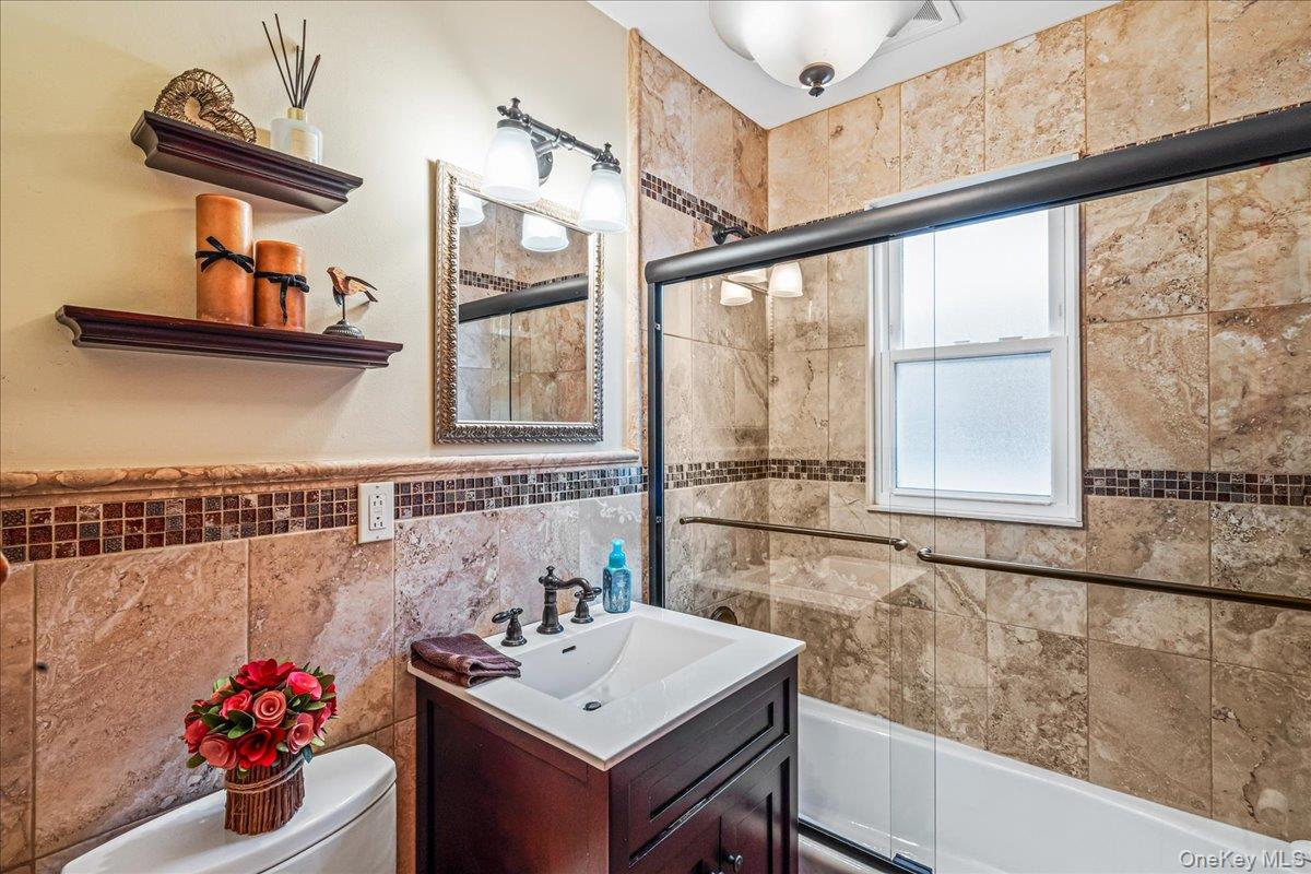 #9 photo, 145-65 9th Avenue, Whitestone , NY 11357