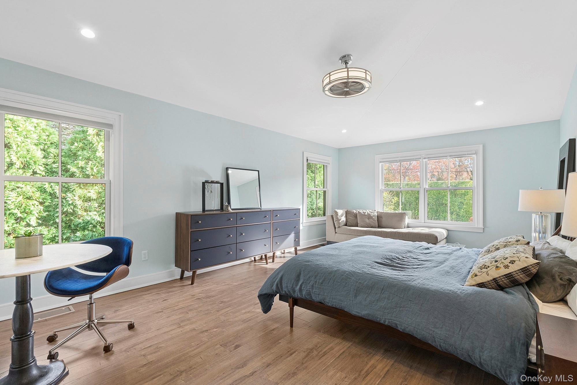 #9 photo, 37 Maryland Boulevard, Hampton Bays , NY 11946