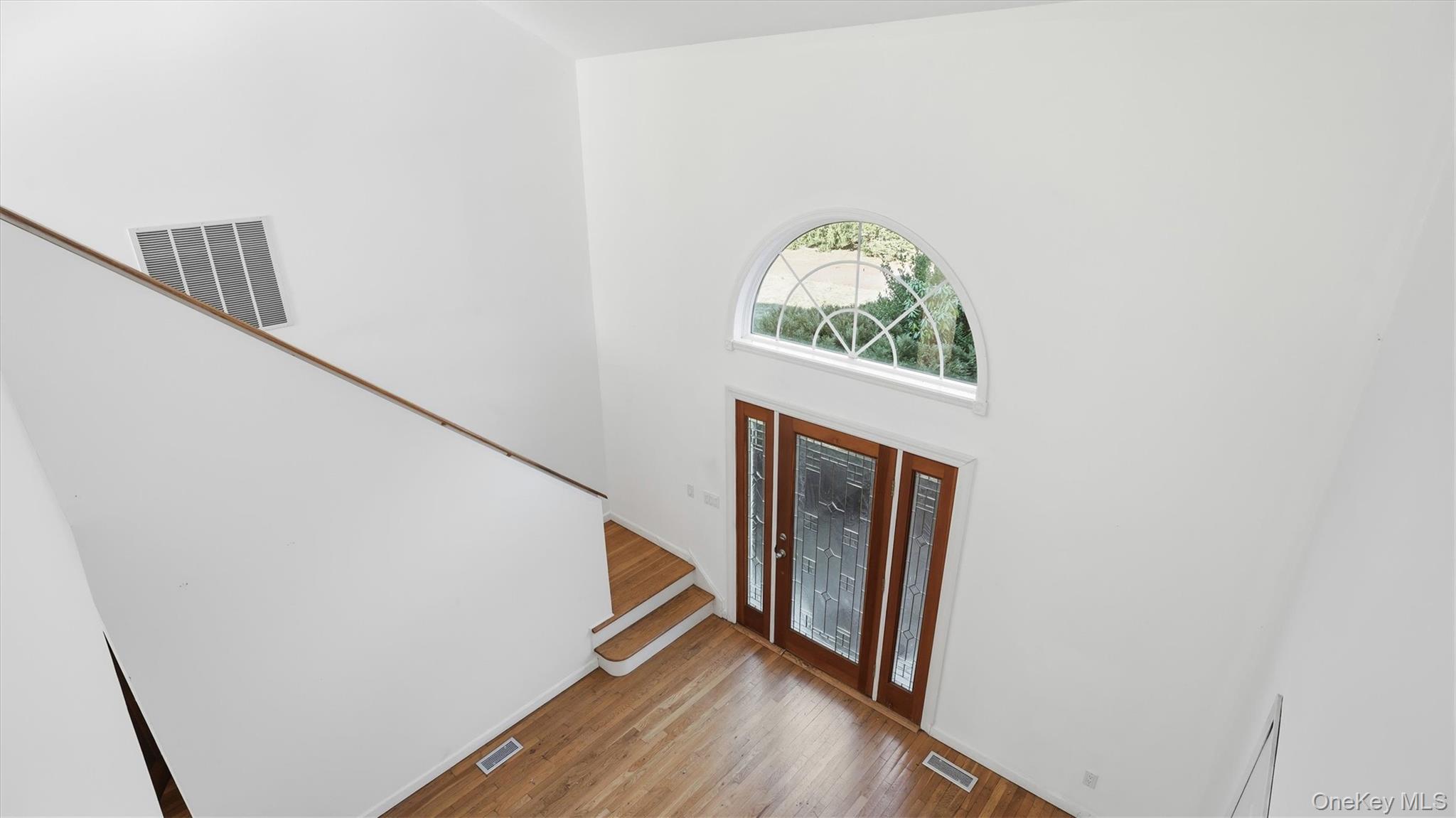 #16 photo, 103 Middle Pond Road, Southampton , NY 11968