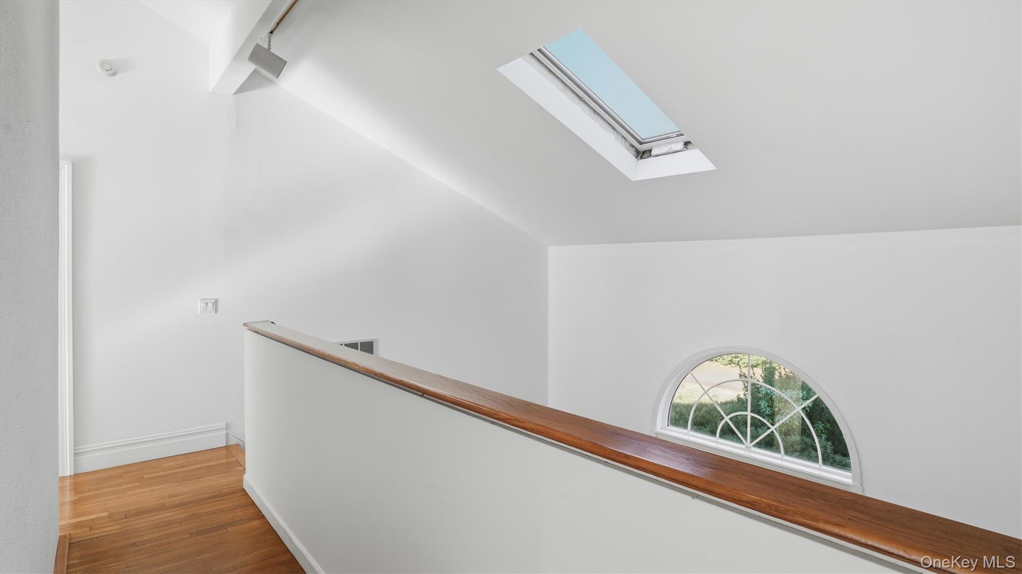 #17 photo, 103 Middle Pond Road, Southampton , NY 11968