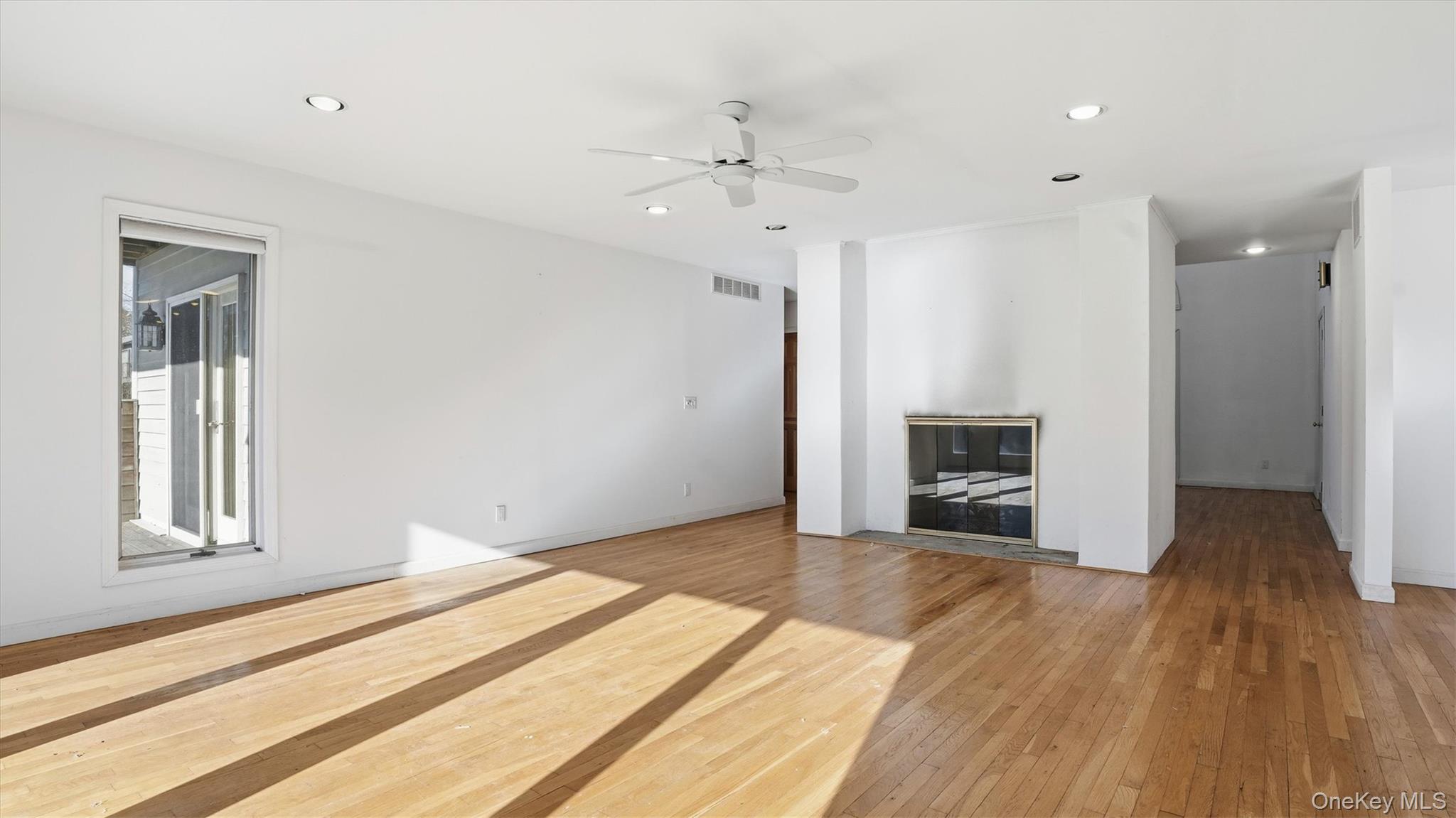 #18 photo, 103 Middle Pond Road, Southampton , NY 11968