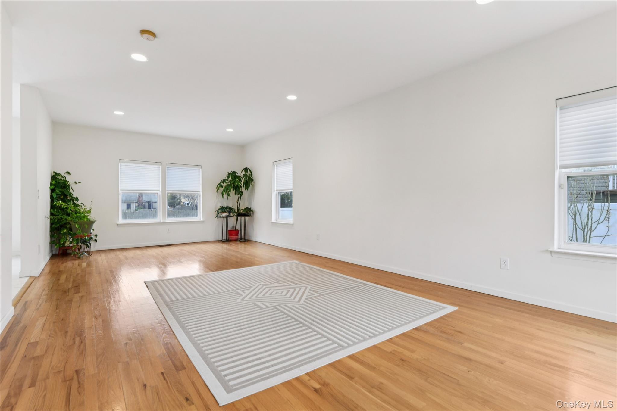 #7 photo, 39 Island Trail, Mount Sinai , NY 11766