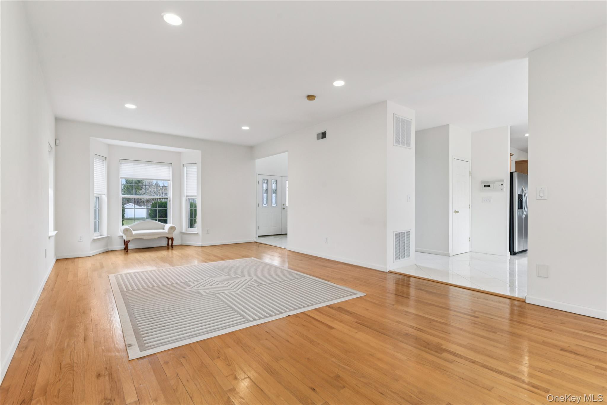 #9 photo, 39 Island Trail, Mount Sinai , NY 11766