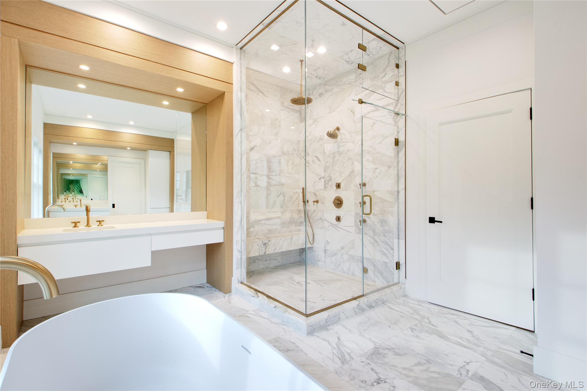 #10 photo, 63 Fruitledge Road, Brookville , NY 11545