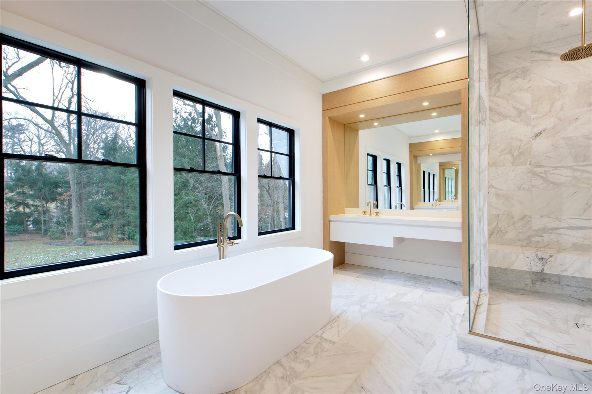 #15 photo, 63 Fruitledge Road, Brookville , NY 11545