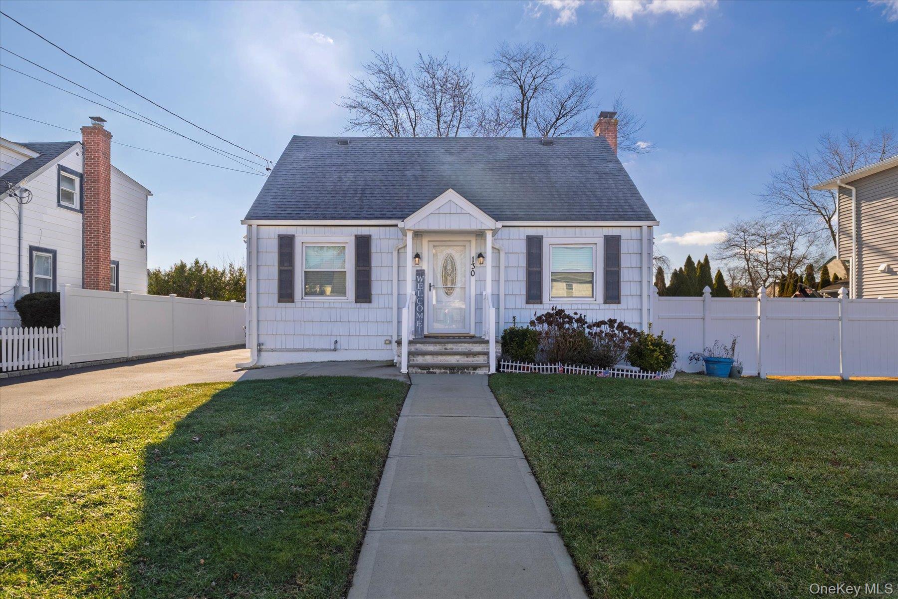 #2 photo, 130 Cleveland Avenue, Massapequa , NY 11758