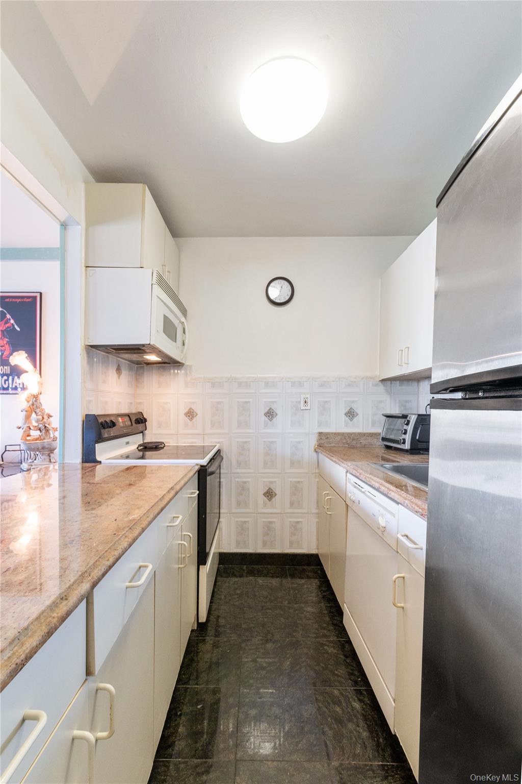 #11 photo, 25-40 Shore Boulevard, Astoria , NY 11102