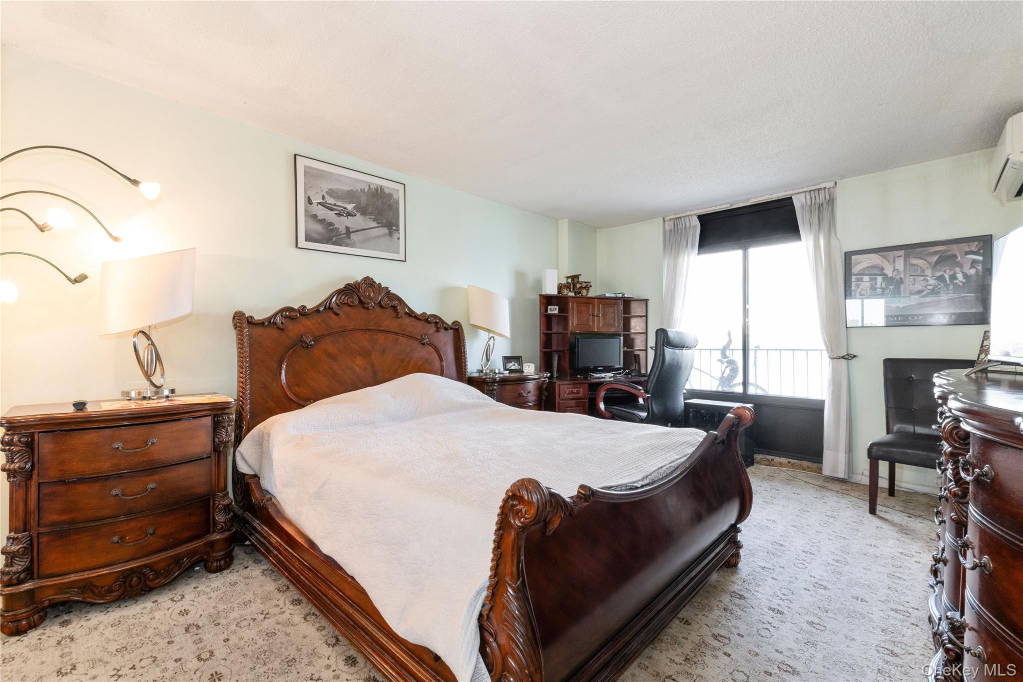 #14 photo, 25-40 Shore Boulevard, Astoria , NY 11102