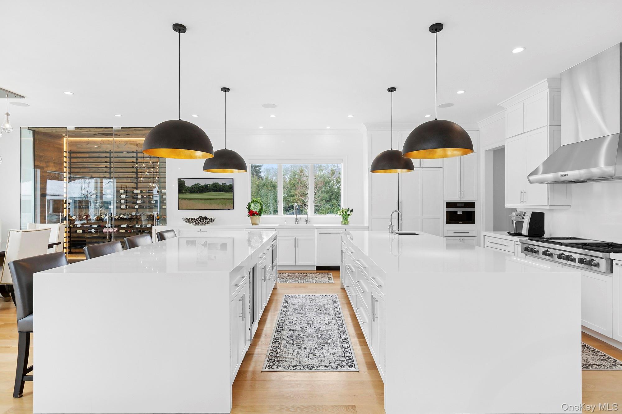 #10 photo, 4 Heatherwood Lane, Quogue , NY 11959