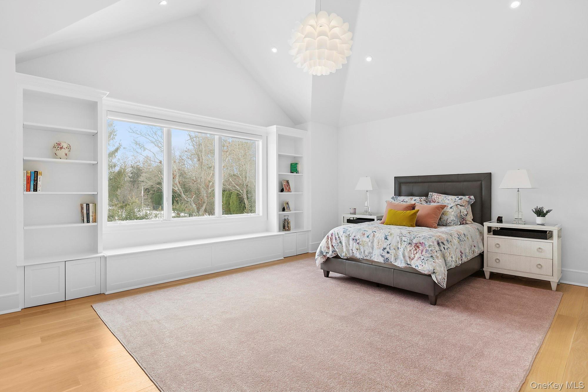 #18 photo, 4 Heatherwood Lane, Quogue , NY 11959