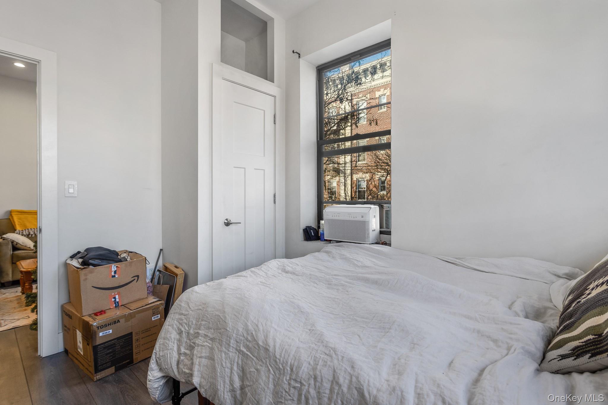 #11 photo, 6851 Fresh Pond Road, Ridgewood , NY 11385