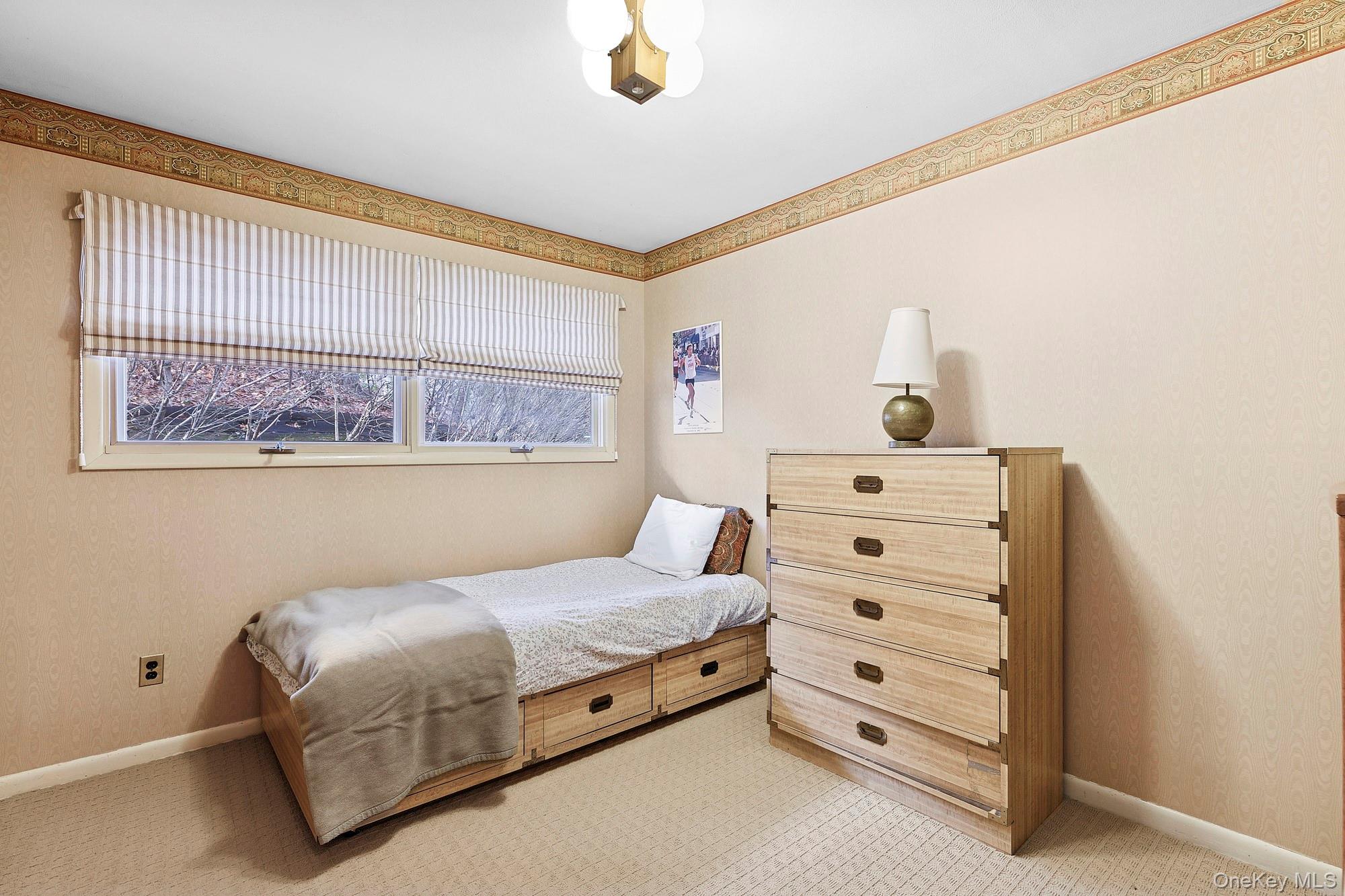 #15 photo, 41 Spring Hollow Road, سوفولك Centerport , NY 11721