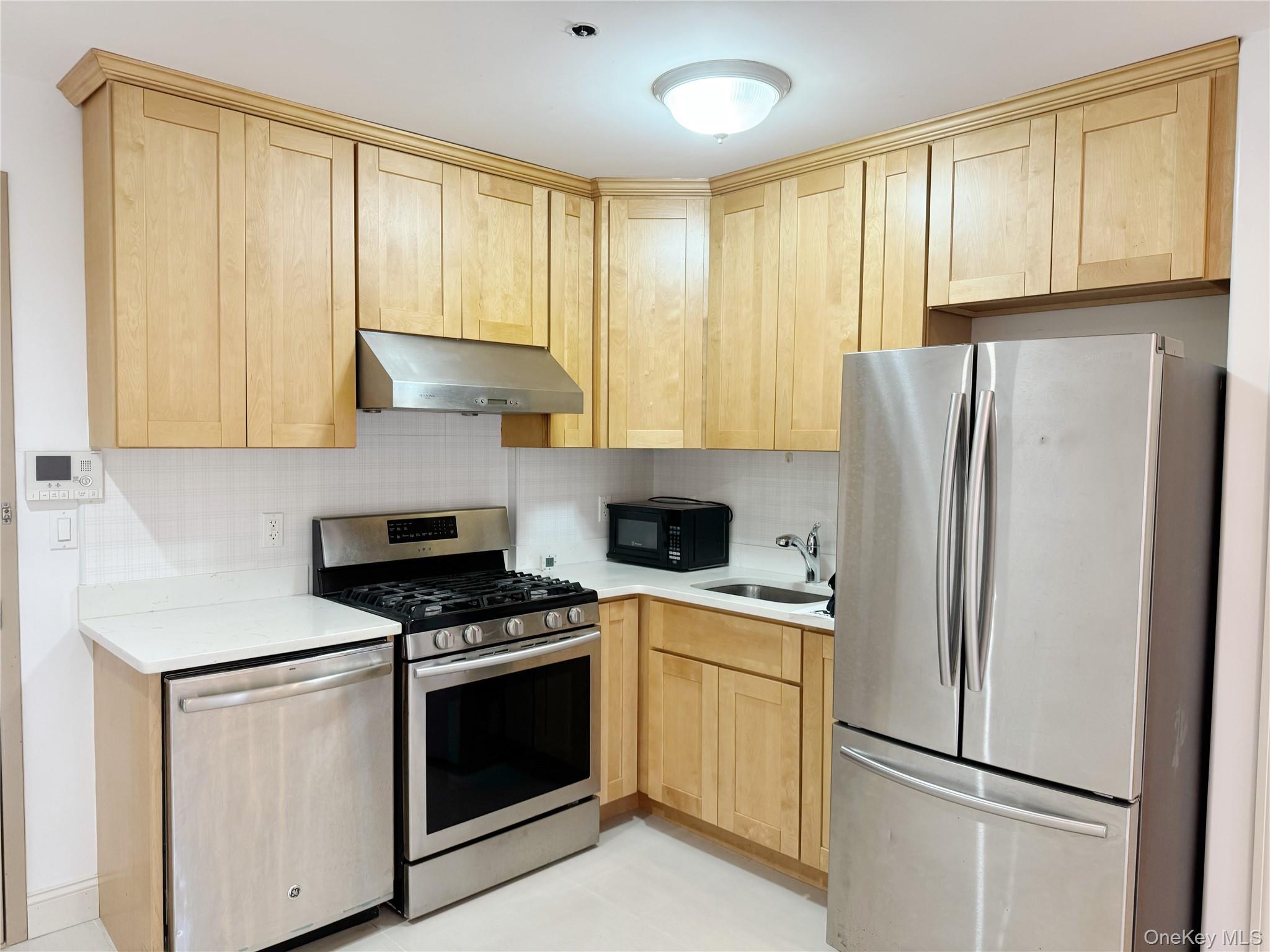#3 photo, 6538 Austin Street, Rego Park , NY 11374
