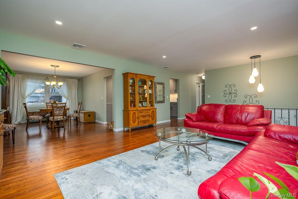 #9 photo, 17 Termakay Drive, New City , NY 10956