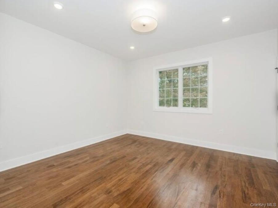 #3 photo, 142 Maple Avenue, Rye , NY 10580