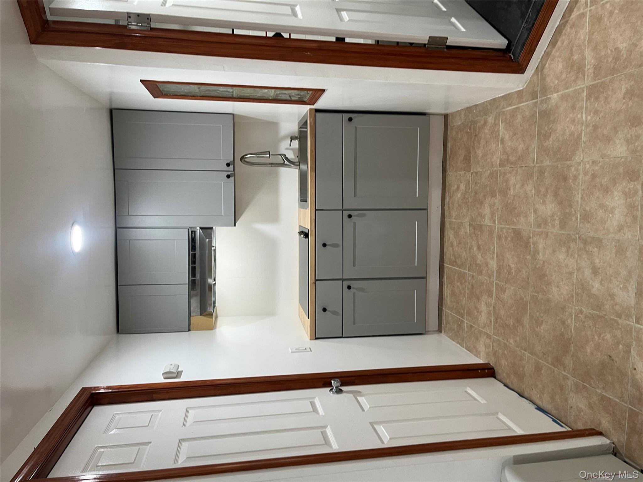 #6 photo, 325 McLean Avenue, Yonkers , NY 10705