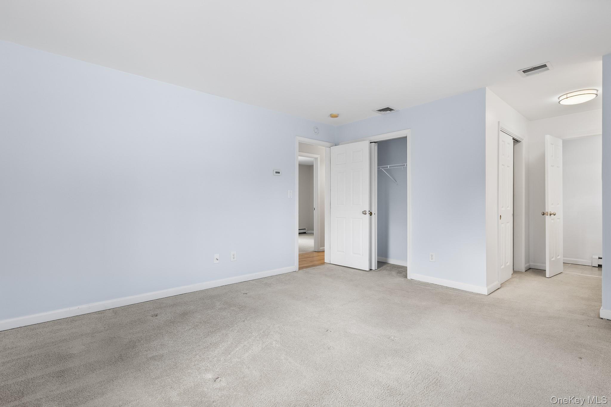 #14 photo, 55 Albion Oval, Mahopac , NY 10541