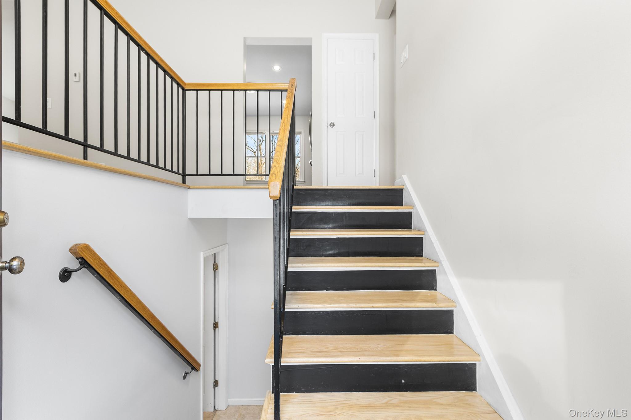 #2 photo, 55 Albion Oval, Mahopac , NY 10541