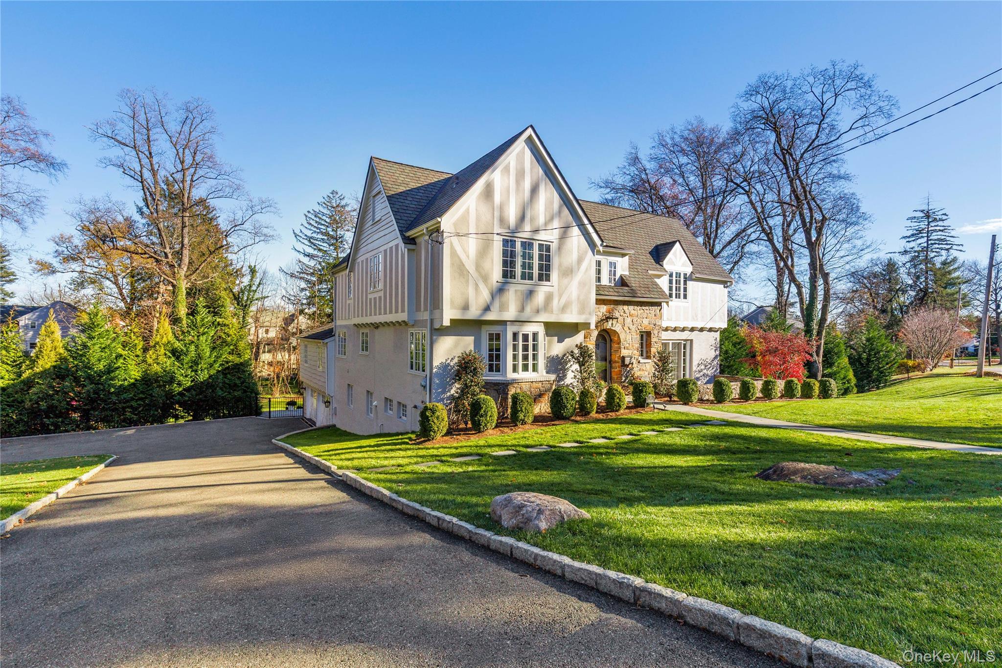 #5 photo, 37 BATES Road, Harrison , NY 10528