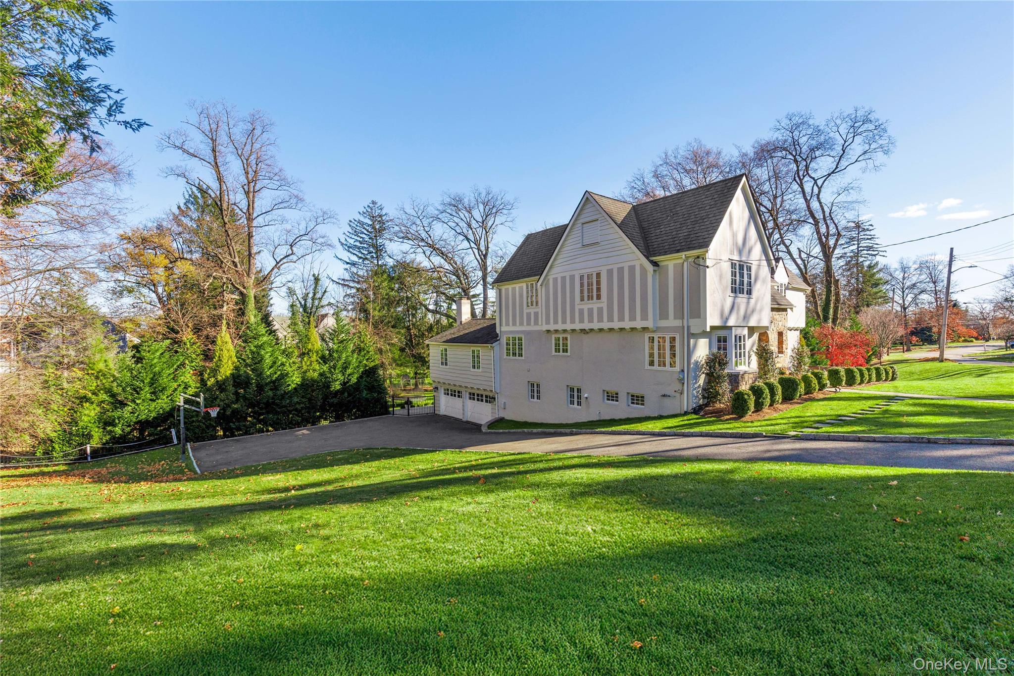 #6 photo, 37 BATES Road, Harrison , NY 10528