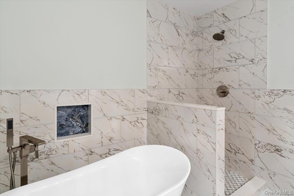 #12 photo, 2 Winterberry Lane, Briarcliff Manor , NY 10510