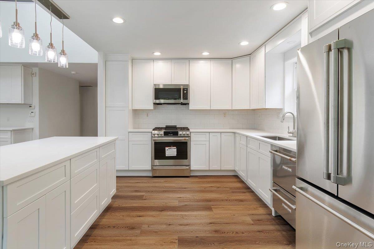 #2 photo, 2 Winterberry Lane, Briarcliff Manor , NY 10510