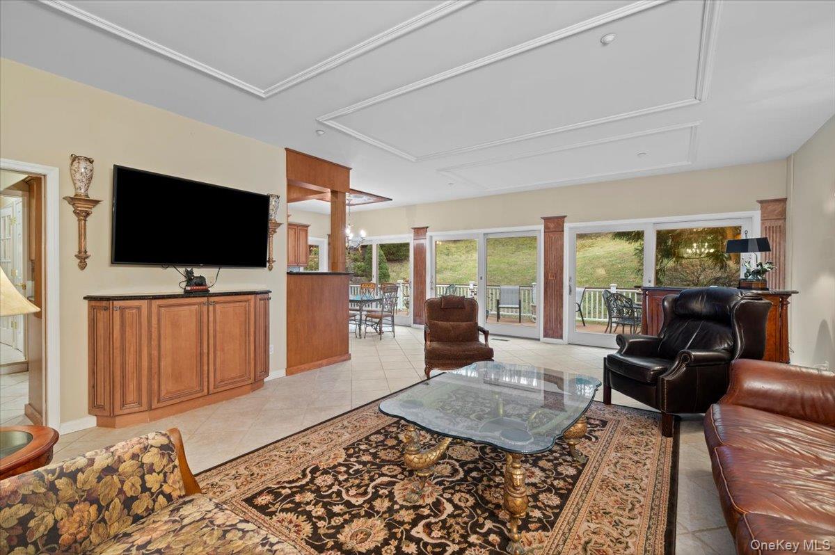 #14 photo, 179 Sprain Road, 뉴욕주 Scarsdale , NY 10583