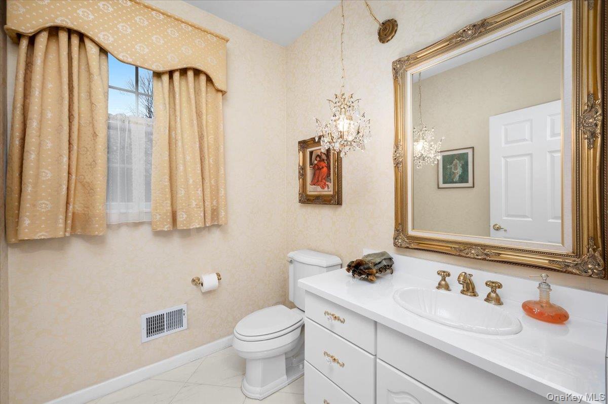 #15 photo, 179 Sprain Road, 뉴욕주 Scarsdale , NY 10583