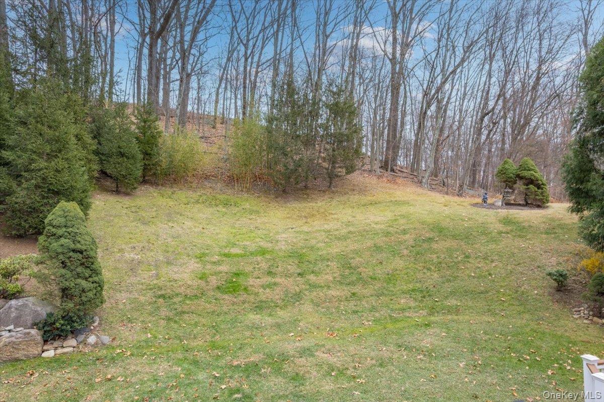 #4 photo, 179 Sprain Road, Scarsdale , NY 10583