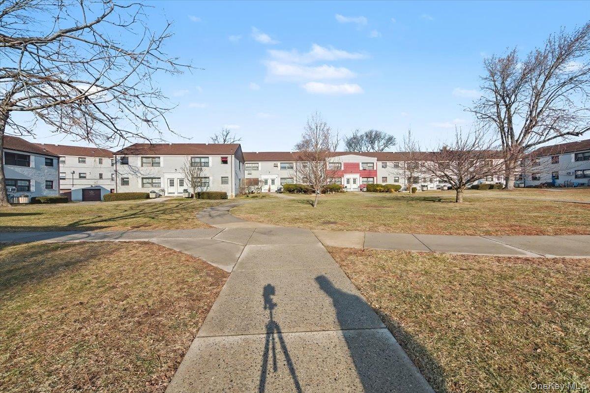 #14 photo, 136-59 Jewel Avenue, Flushing , NY 11367