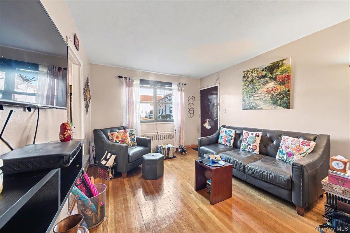 #2 photo, 136-59 Jewel Avenue, Flushing , NY 11367